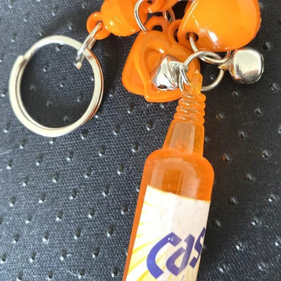 Cute Mini Simulation Resin Beer Orange Bottle Keychain Novelty Women's Bag Charm - Picture 1 of 4